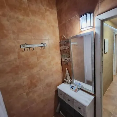 Vakantiehuis Casa Encima Del Mar, Parquing, 4 Patios, Idilico El Escobonal